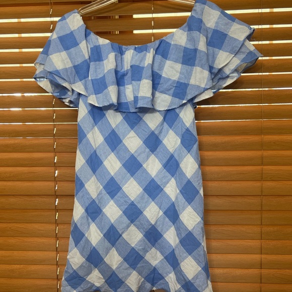 Sugar lips plaid off the shoulder dress size S Color: white and blue - Picture 2 of 9
